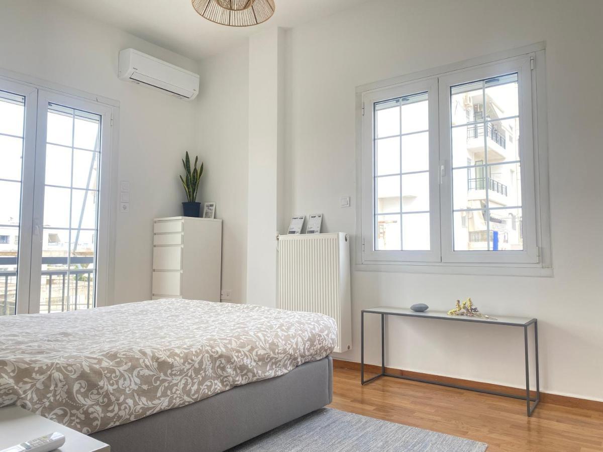 Faliro Comfort Apartment 10 Mins Walking To The Beach 아테네 외부 사진